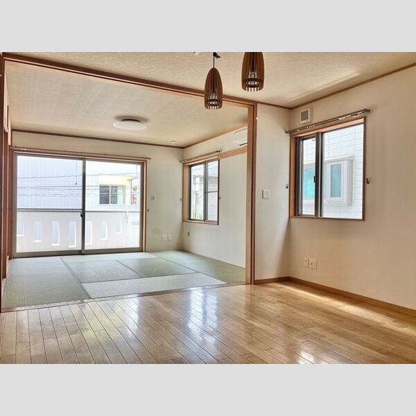 千駄木戸建 室内写真1