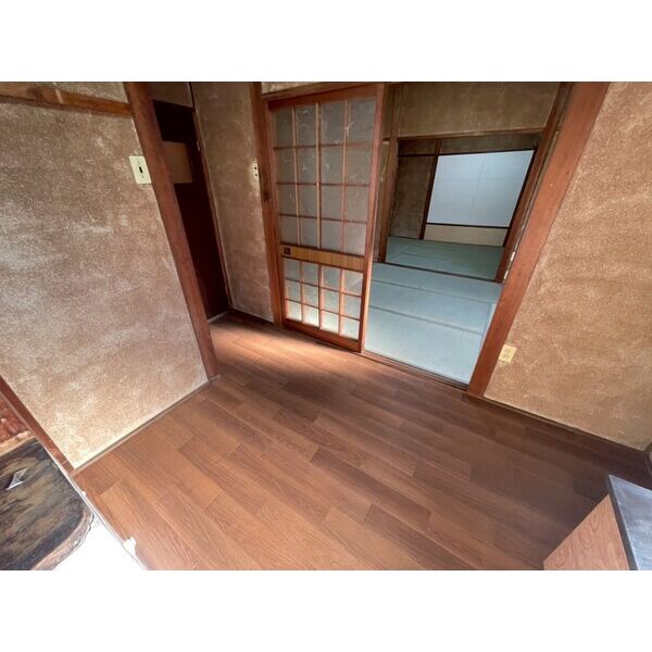 垂水区千代ヶ丘2丁目共同住宅 室内写真3
