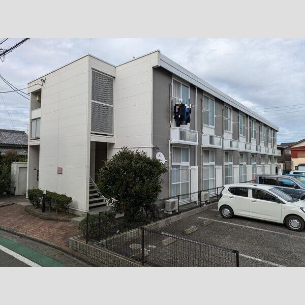 レオパレスDearfriends 建物画像