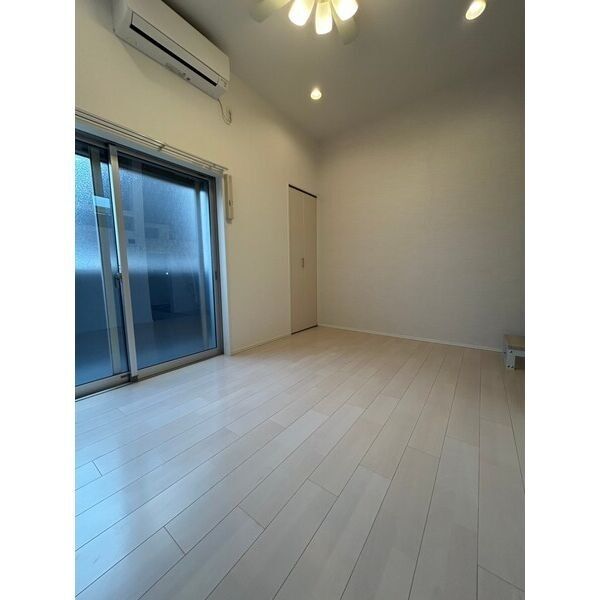 cozy palace 室内写真3