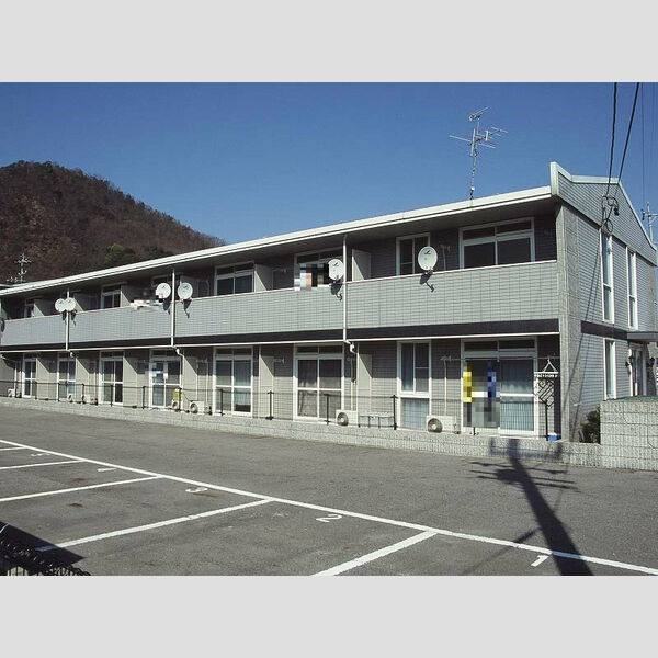 レオパレス岩田西 建物画像