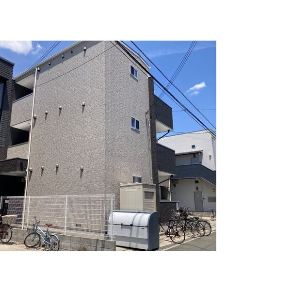 REGALO 建物画像