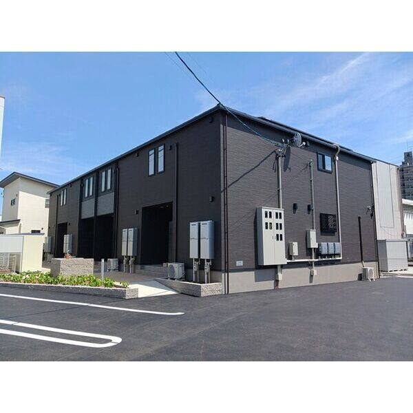 レヴァータ 建物画像