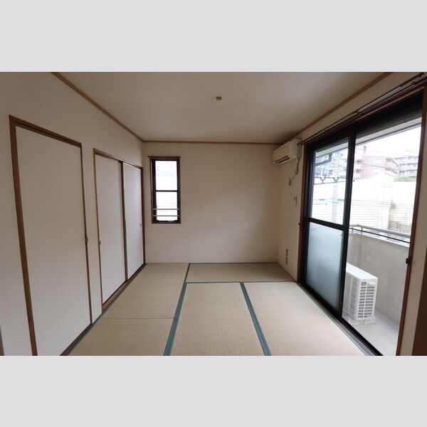クレール本郷 室内写真1