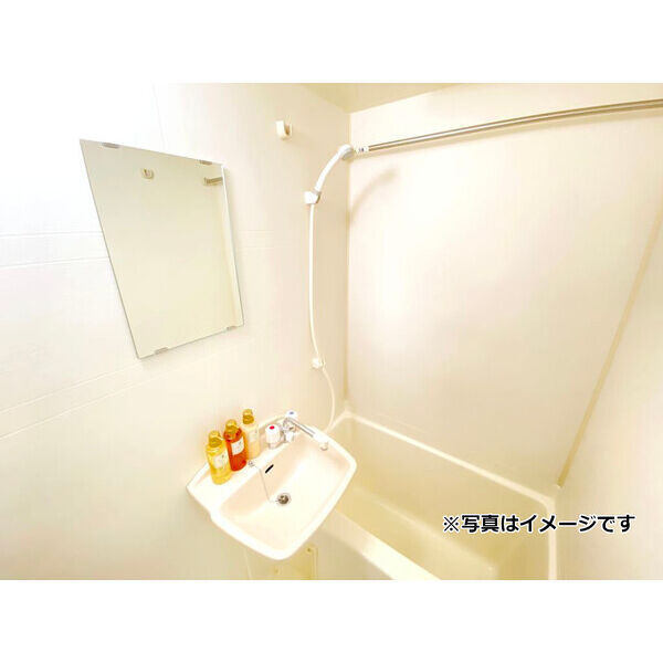 LINX NARIMASU 室内写真3