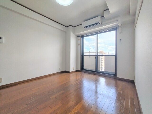 ベルビューレ江坂弐番館 室内写真2