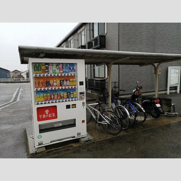 レオパレスカモミール 室内写真5