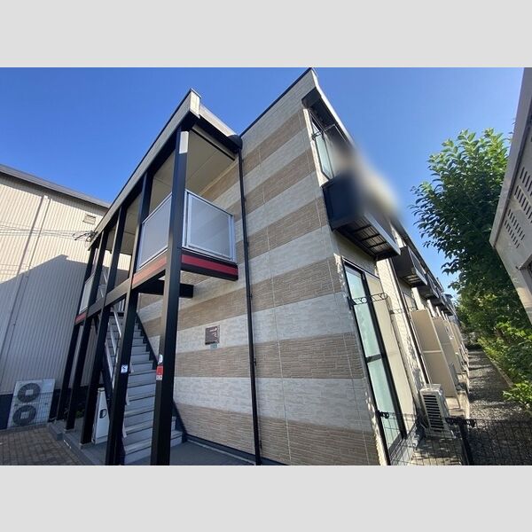 レオパレスコスモガーデン 建物画像