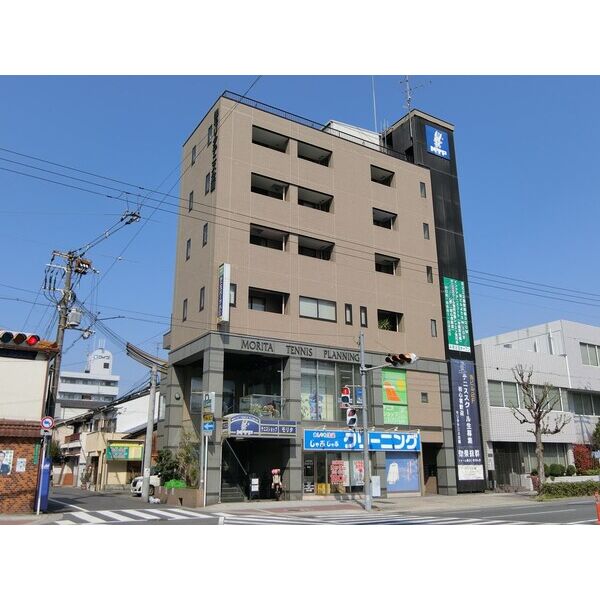 グレースコート 建物画像