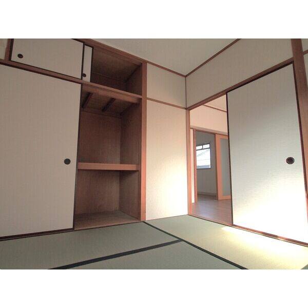 イーストヒル寺山 室内写真7