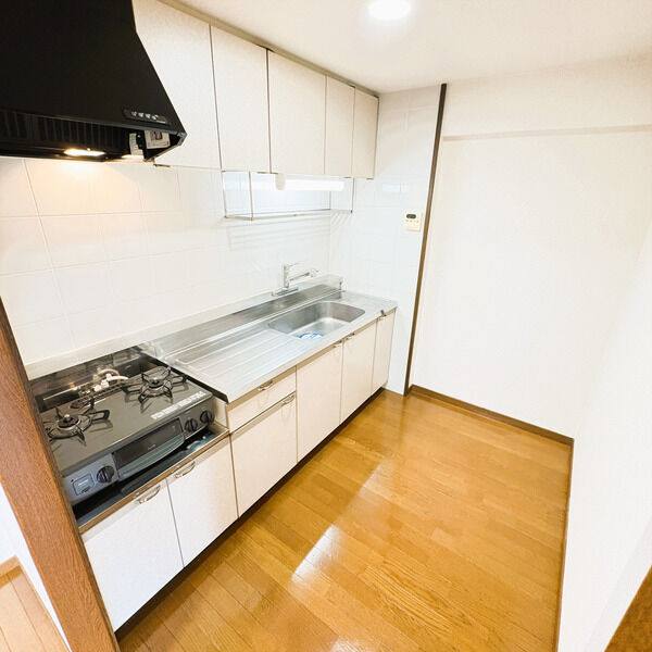 クオーレ佐千原 室内写真3