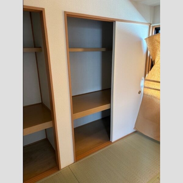 グランディールNKT 2棟 室内写真7