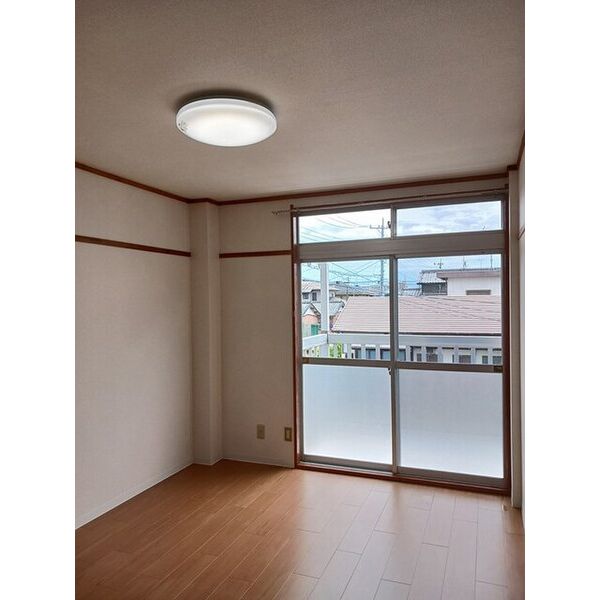 ハイツ葵 室内写真1