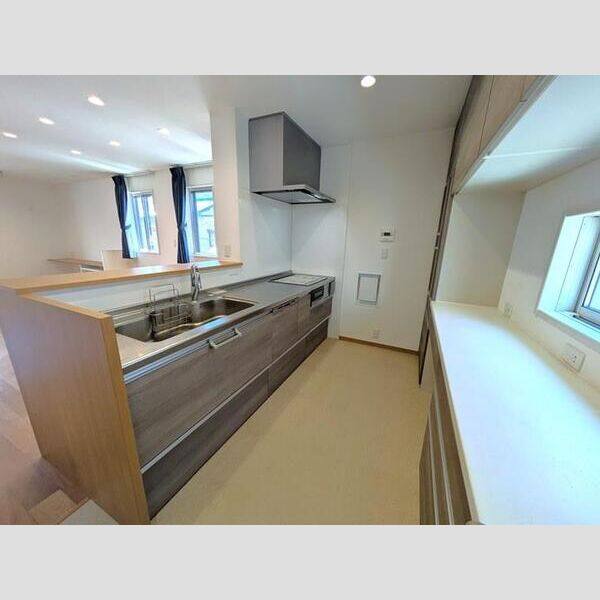 明治本町戸建 室内写真5