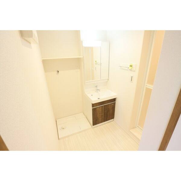 REGALEST Nagoya EdgeGate 室内写真4