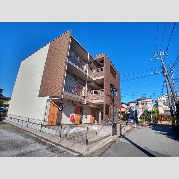 クレイノファミーユS 建物画像