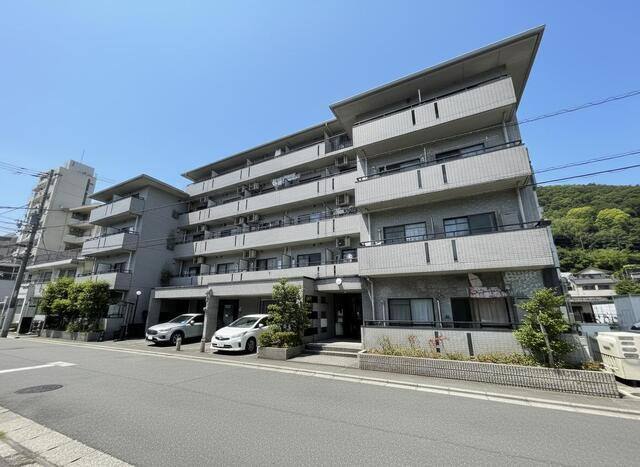 ヴェルフィオーレ嵐山 建物画像