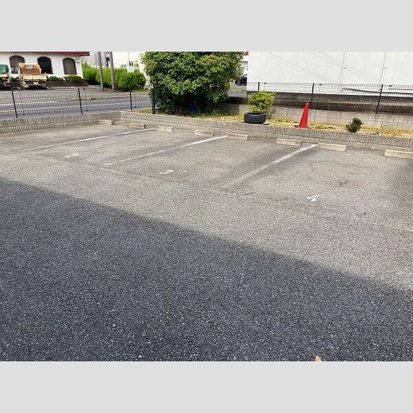 レオパレスローズガーデン 室内写真3