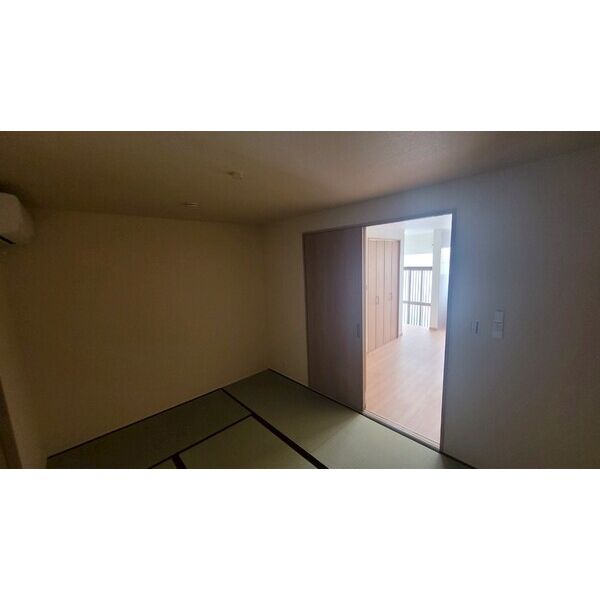 リノベ未入居 大村文化 室内写真9