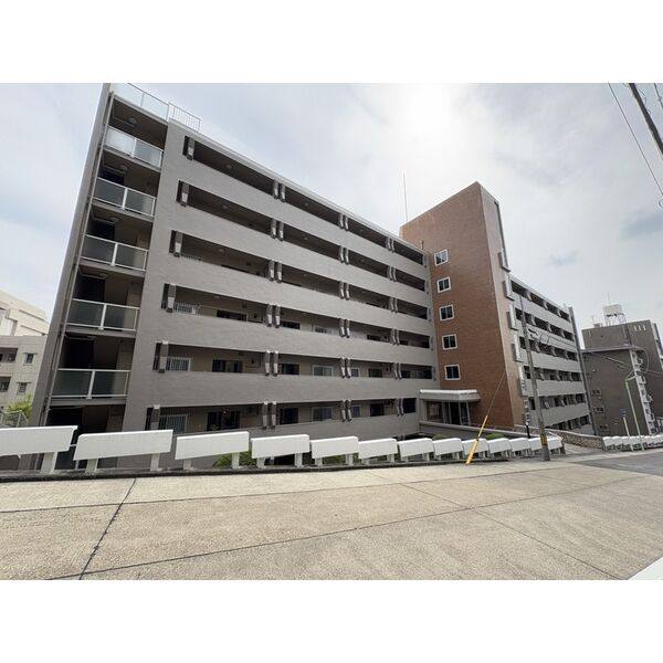 東山ハウス 建物画像