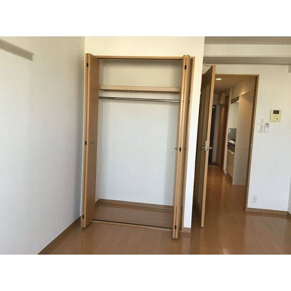 ニューシティアパートメンツ円上町 室内写真9