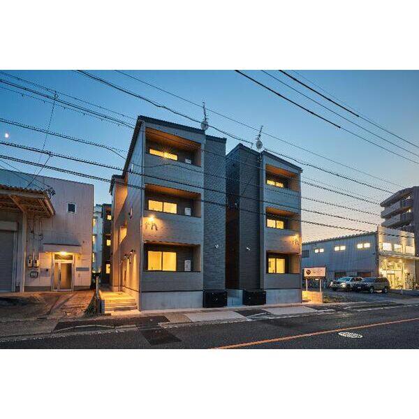 クレスト原 建物画像