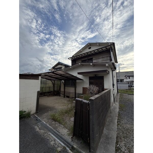 羽曳野市川向戸建