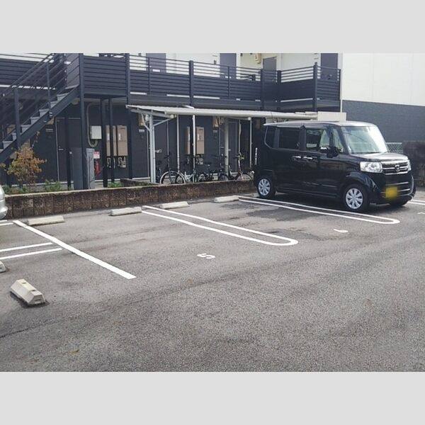 レオネクストアダージョ宮腰 室内写真5