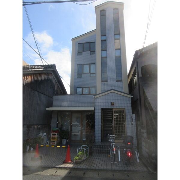 メロディハイム 建物画像