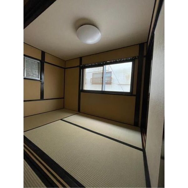 山ノ内宮前町5-5貸家 室内写真9