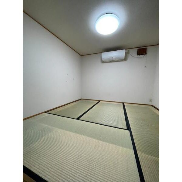 山ノ内宮前町5-5貸家 室内写真6