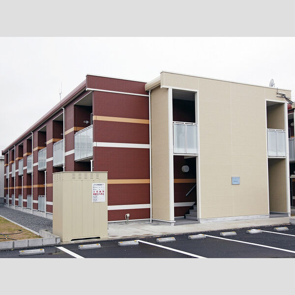 レオネクスト篠山おかのA 建物画像