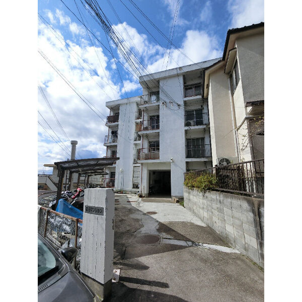 星田マンション 建物画像