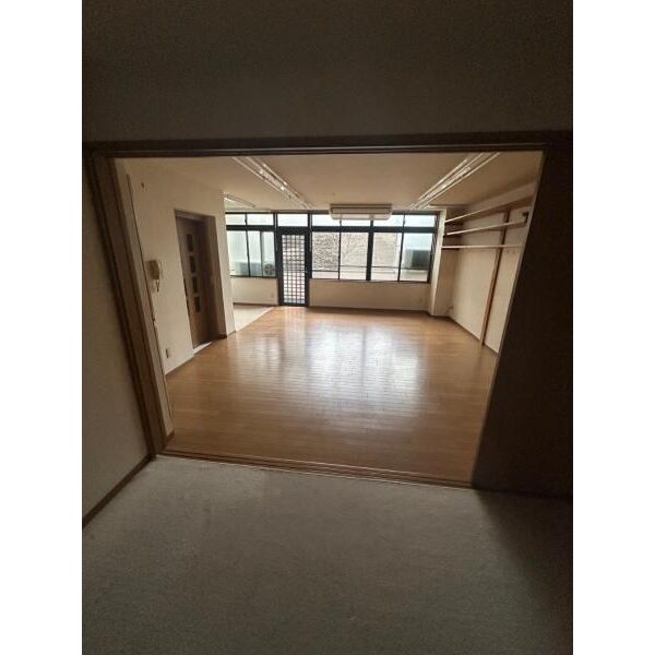 ラレーヴ京都大宮堀川通 室内写真2
