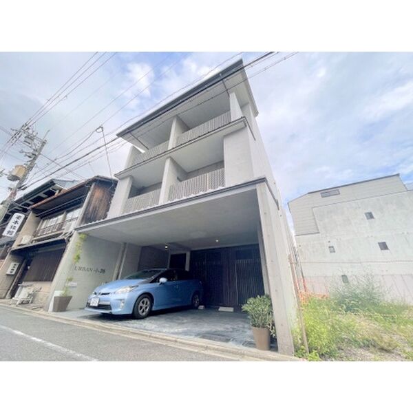 アーバン小路 建物画像