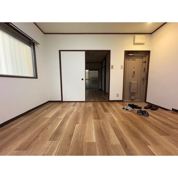 マンション富 室内写真1