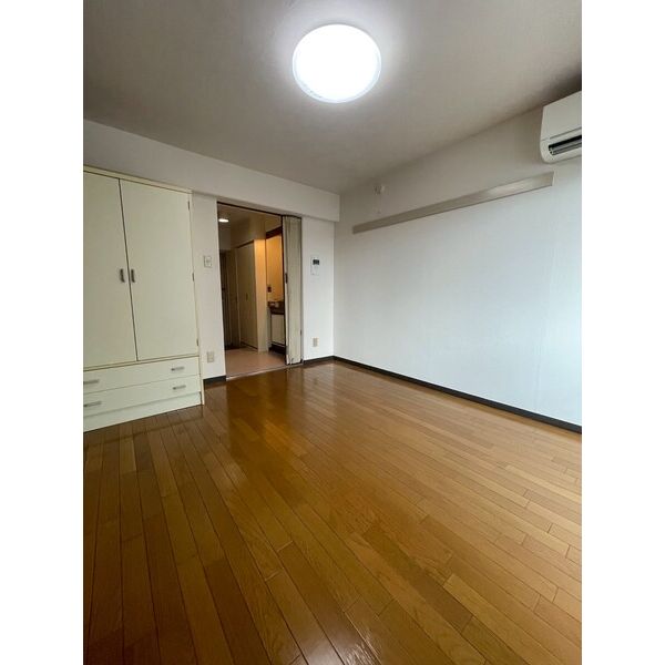 ジョイフル寝屋川 室内写真8