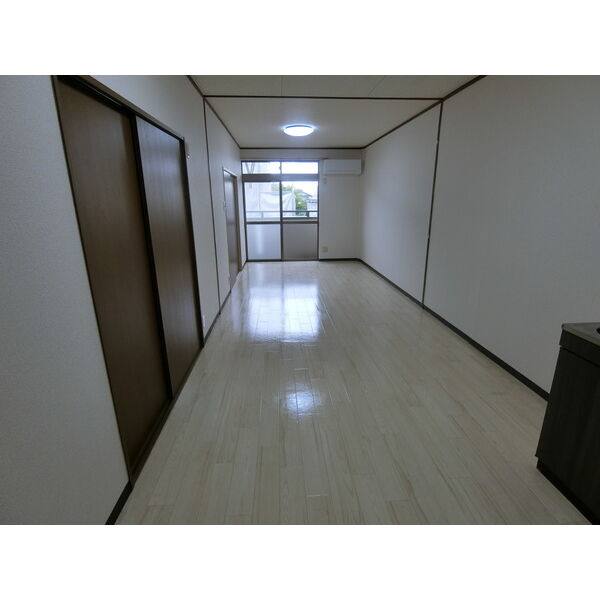 クラスレス八田 室内写真2