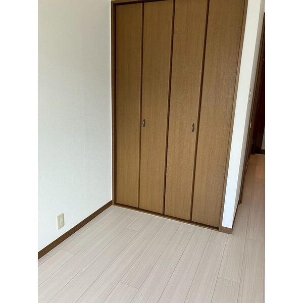アリアーレ愛宕山 室内写真1