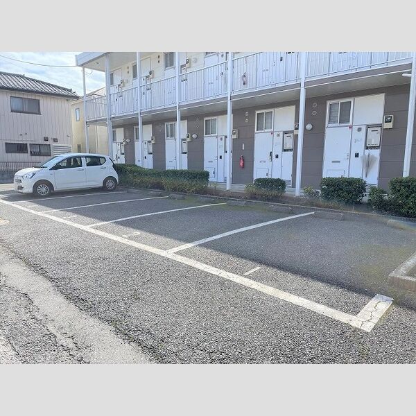 レオパレスプリマヴェーラ 室内写真3
