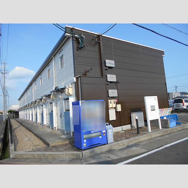 レオパレスネオコスモ