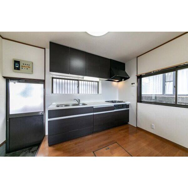 津市柳山津興 M戸建 室内写真2
