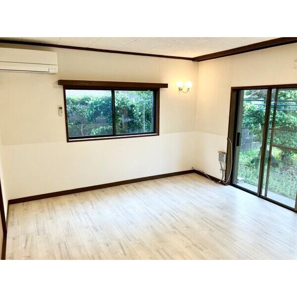 下永吉戸建 室内写真1