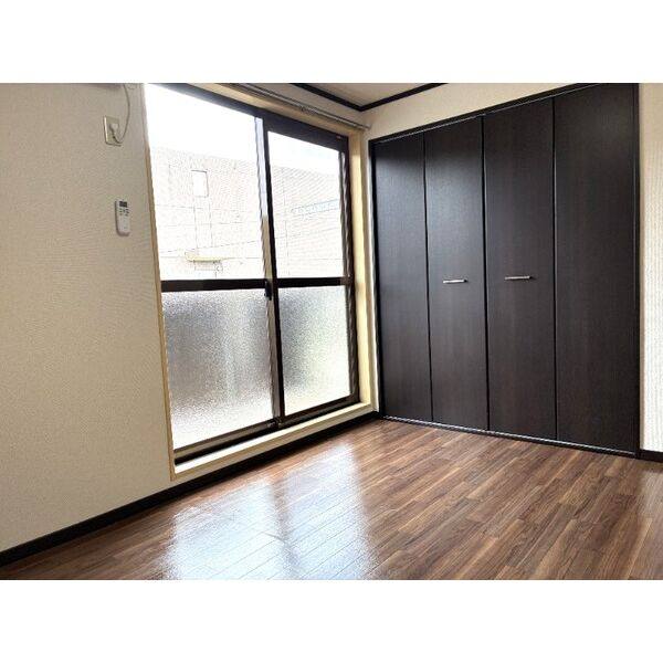 Surplus Two NIMURA 室内写真1