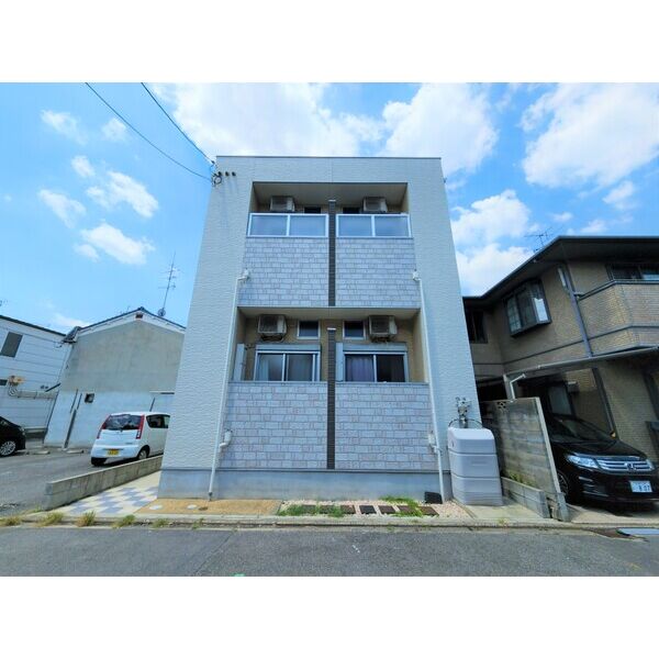 ハーモニーテラス深草善導寺町 建物画像