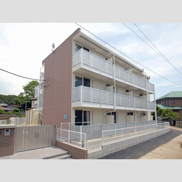 レオパレスLukia 建物画像