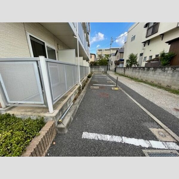レオパレスアミティエ 室内写真7
