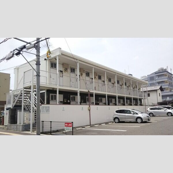 レオパレスOptim髙月 建物画像