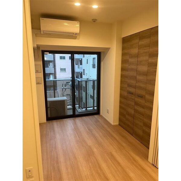 シーズンフラッツ錦糸町WEST 室内写真3