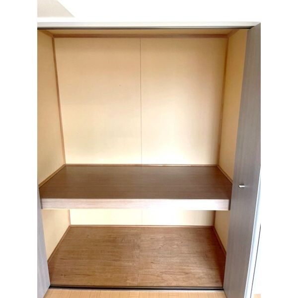 エミグランド新茂原B 室内写真8